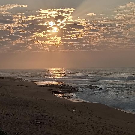 Tropical Beach Boutique Guesthouse Shelly Beach Buitenkant foto
