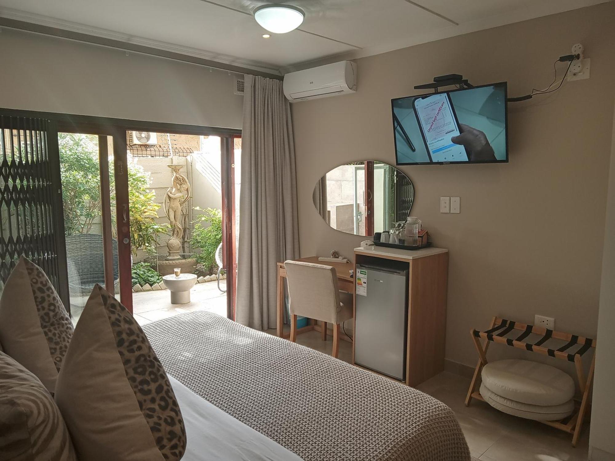 Tropical Beach Boutique Guesthouse Shelly Beach Buitenkant foto